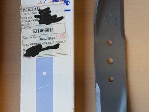 Messer 30 cm Husqvarna (Original) für Rasentraktor Rear 85 / Rider 11 / Rider 13 / Rider 850 / 850-12  Artikel-Nr. 5066765-01