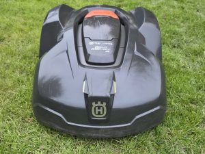 Husqvarna Automower 440 Mähroboter bis zu 4000 m² - gebraucht und geprüft